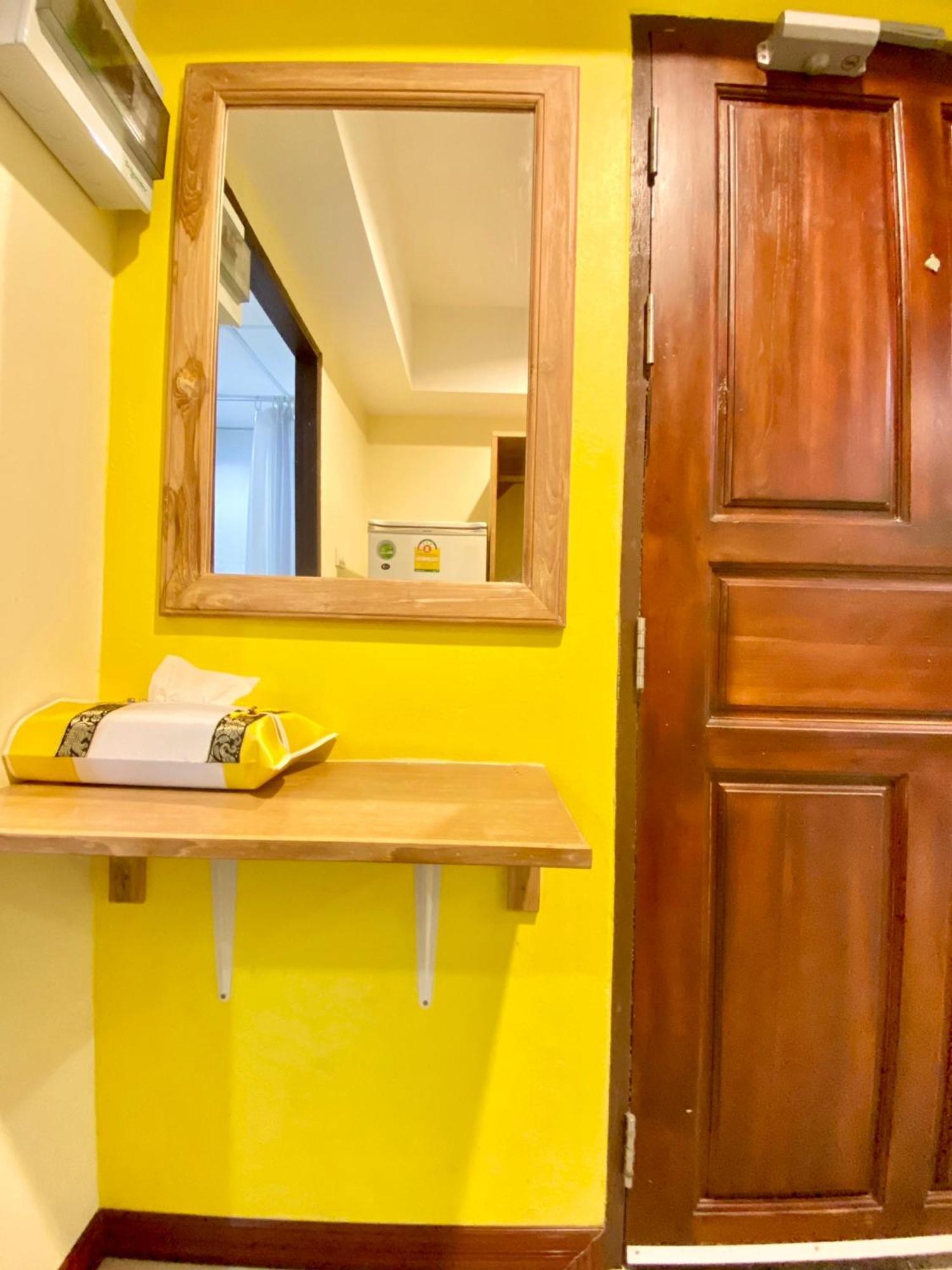 Chinda Boutique Hotel Чиангмай Экстерьер фото